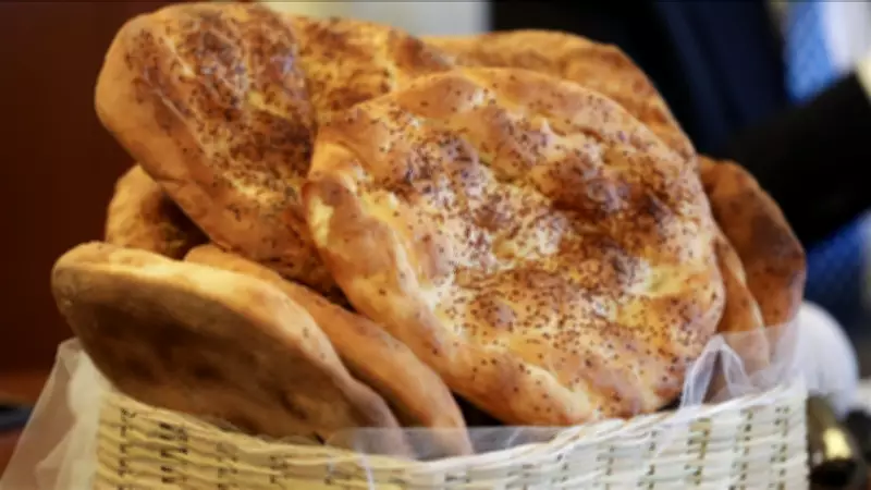 İzmir'de Ramazan Pidesi Fiyatı Açıklandı: 300 Gram 30 TL Olacak