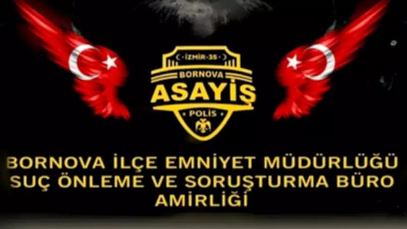 İzmir'de Silah Kaçakçılığı Operasyonu: Aile Apartmanında Baskın, 3 Kişi Tutuklandı