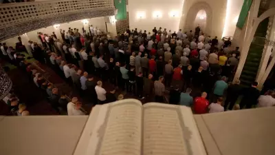 2026 İlk Teravih Namazı Saati ve İstanbul'da Hatimle Kılınacak Camiler