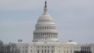 ABD'de Kongre Binası'na Pompalı Tüfekle Koşan 18 Yaşındaki Şüpheli Gözaltında