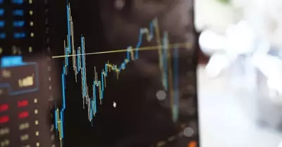 Avrupa Borsaları Karışık Seyrediyor: Almanya Düşüşte, İngiltere Yükselişte