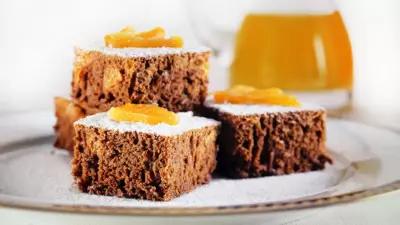 Çay Saatlerinin Yeni Yıldızı: Kayısılı Çikolata Şöleni Tarifi