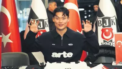 Beşiktaş Taraftarları Vodafone Park'ta İzdiham Yaşadı, Maç Bileti Kuyruğu Uzadı