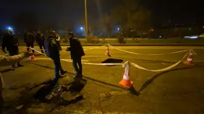 Diyarbakır'da Yol Çöktü: 1 Metrelik Çukur Trafiği Felç Etti