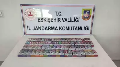 Eskişehir'de Kaçak Elektronik Sigara ve Parfüm Operasyonu: 4 Şüpheli Gözaltında