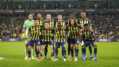Fenerbahçe'de Şok Sakatlık: Yıldız İsim Nottingham Maçına Devam Edemedi