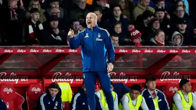 Fenerbahçe'nin Rakibi Nottingham Forest'ta Kaos: Sean Dyche Görevden Alındı!