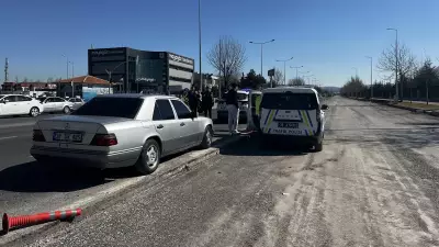 Kayseri'de Üzücü Trafik Kazası: 15 Yaşındaki Kız Çocuğuna Araç Çarptı