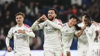 Orkun Kökçü'den Mustafa Hekimoğlu'na Övgü: Genç Yeteneğe Destek