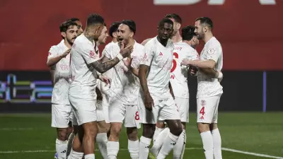 Pendikspor, Sarıyer'i 2-0 Mağlup Ederek 6 Maçlık Galibiyet Hasretine Son Verdi