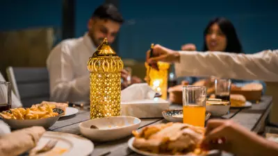 Ramazan'ın 4. Günü İçin Hafif ve Besleyici İftar Menüsü: Çorbasından Tatlısına Pratik Tarifler