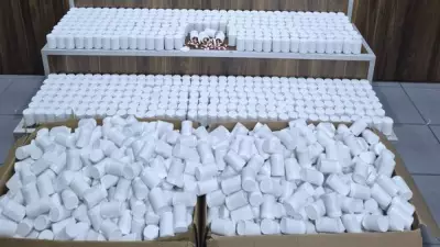 İzmir'de Büyük Uyuşturucu Operasyonu: 105 Bin 270 Sentetik Ecza Ele Geçirildi