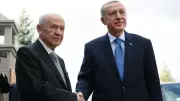 Bahçeli'den Erdoğan'a Özel Doğum Günü Hediyesi: 72 Gül ve İslam Haritası