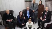 Cumhurbaşkanı Erdoğan, Osmaniye'de Depremzede Aileyi Yeni Evinde Ziyaret Etti