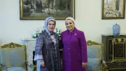 Emine Erdoğan, Mısır'da Sisi'nin Eşi Entissar Amer ile Görüştü ve Tarihi Mekanları Ziyaret Etti
