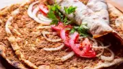 Evde Nefis Lahmacun Tarifi: Pratik Adımlarla Nasıl Yapılır?