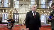 Fatih Camii Gül Suyu ile Temizlenip Ramazan'a Hazırlandı