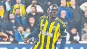 Fenerbahçe'nin Yıldız Transferi Kante'den Hayal Kırıklığı: Performans Endişe Veriyor