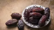 İftar Sofralarının Vazgeçilmezi Hurma: Sağlığa Etkileri ve Faydaları