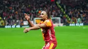 Galatasaraylı Sacha Boey: 'Oyuncu Olarak Kendimi Geliştirdim'