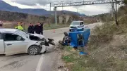 Kastamonu Cide'de Otomobil ile Tarım Aracı Çarpıştı: 3 Yaralı