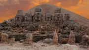 Nemrut Dağı'nın Zirvesindeki 2 Bin Yıllık Sır: Dev Heykellerin Gizemi