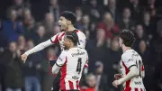 PSV Eindhoven, Heerenveen'i 3-1 Mağlup Etti ve Ligi Sıkı Tutuyor