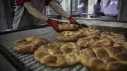 Ramazan Pidesi Fiyatı Yüzde 23 Artışla 100 Liraya Çıkıyor, Ekmek Sabit