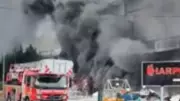 Silivri'de Fabrika Yangını: Çok Sayıda İtfaiye Ekibi Olay Yerine Sevk Edildi