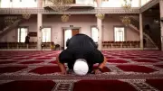Teravih Namazı Nasıl Kılınır? Diyanet Rehberliğinde Adım Adım Kılınışı