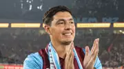 Trabzonspor-Fenerbahçe Maçı Öncesi Oscar Cardozo'ya Sürpriz Plaket