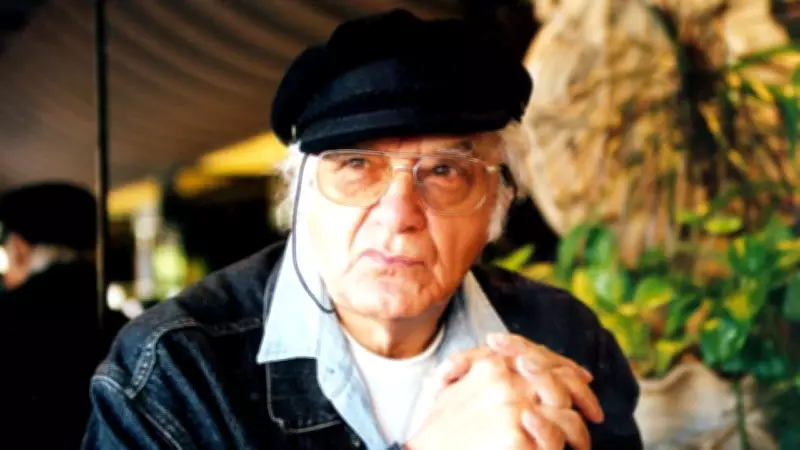 11. Attila İlhan Edebiyat Ödülleri İçin Başvurular Başladı: Detaylar Açıklandı