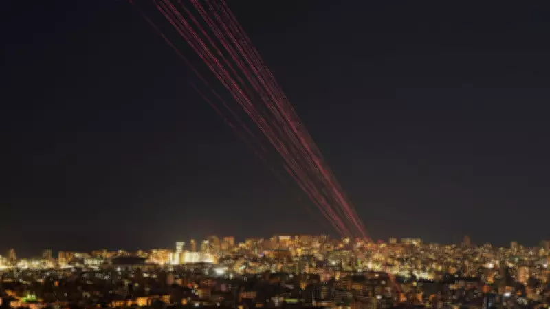 ABD-İsrail ve İran Arasında Savaşta Kritik Gelişmeler: Katar Tahliye Başlattı