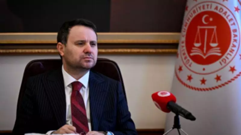 Adalet Bakanı Gürlek'ten Ticaret Mahkemeleri İçin Yeni Kriter: 10 Yıl Şartı