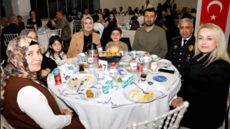 Adana Valisi Şehit Aileleri ve Gazilerle İftarda Buluştu