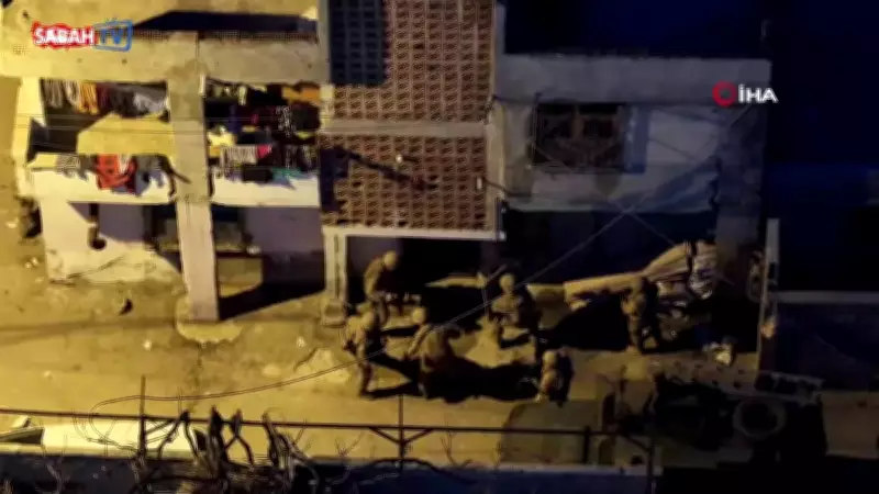 Adana'da 21 Adrese Eş Zamanlı Uyuşturucu Operasyonu: 14 Şüpheli Gözaltında