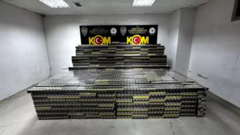 Adana'da 50 Bin Paket Kaçak Sigara Ele Geçirildi: 'Ucuza Bulunca Aldım'