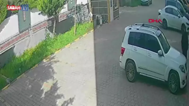 Adana'da Balkondan Daireye Giren Hırsız, Dizüstü Bilgisayar Çaldı ve Tutuklandı