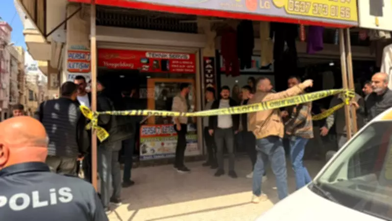 Adana'da Cep Telefonu Bayisi Silahlı Saldırıda Hayatını Kaybetti