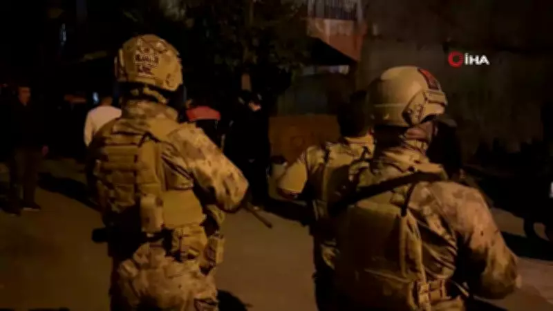 Adana'da Üç Katlı Binada Patlama: Bir Kişi Hayatını Kaybetti, Bir Kişi Ağır Yaralandı