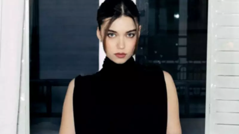 Afra Saraçoğlu'nun TikTok Paylaşımı Hayranlarından Yoğun İlgi Gördü