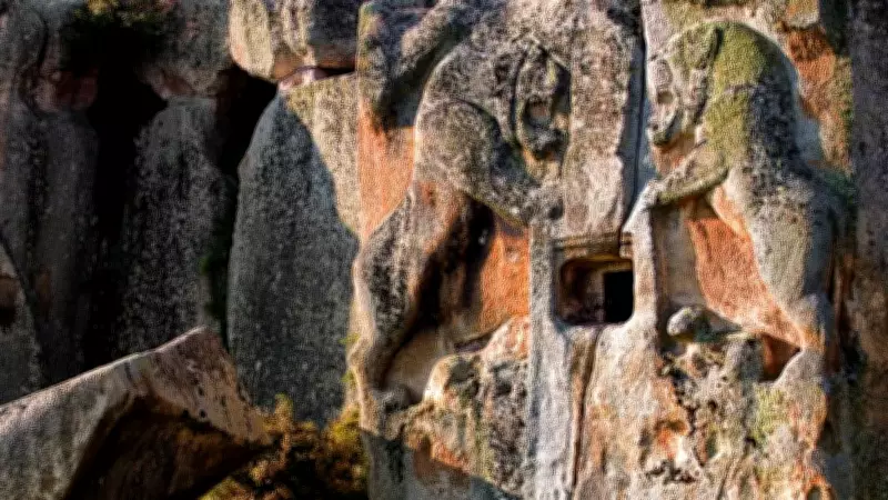 Afyon'da Binlerce Yıllık Gizem: Aslanlı Mezarların Ürkütücü Gerçeği