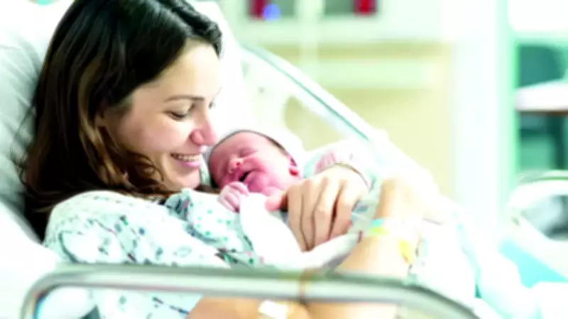 AK Parti'nin Sosyal Reform Paketi: Doğum İzni 24 Haftaya Çıkıyor, Çocuklar Sosyal Medyada Korunacak