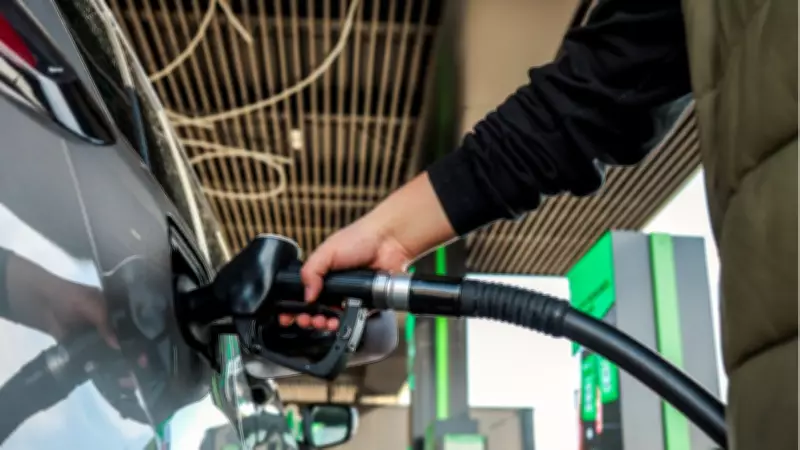 Akaryakıta Zam Geldi: Benzin ve Motorin Fiyatları Yükseldi