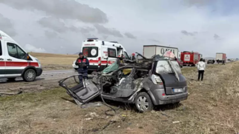 Aksaray'da Feci Trafik Kazası: 16 Yaşındaki Genç Hayatını Kaybetti