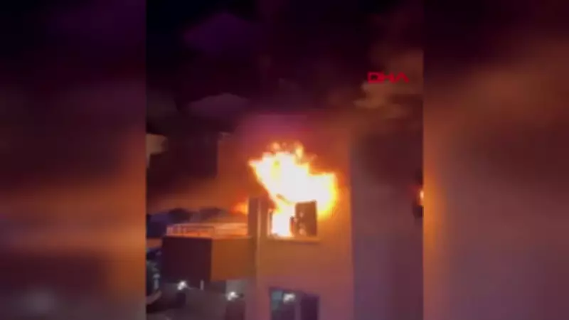 Alanya'da 5 Katlı Apartmanda Çıkan Yangın İtfaiye Ekiplerince Söndürüldü