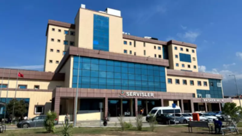 Alanya'da Parkta Aniden Fenalaşan 69 Yaşındaki Adam Hayatını Kaybetti