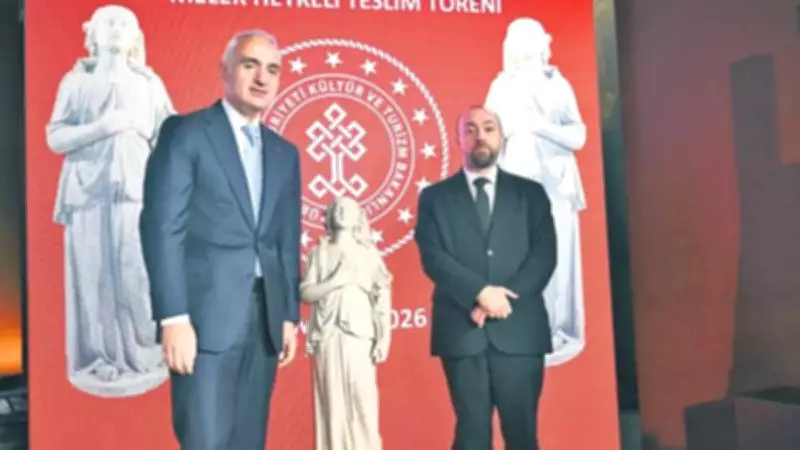 Çalınan 'Melek' Heykeli Heybeliada'dan Yıllar Sonra Patrikhane'ye İade Edildi