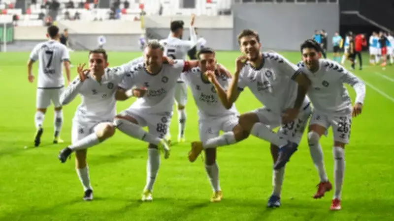 Altay'ın Zorlu Sezon Finali: Balıkesirspor Maçı Kritik Eşik