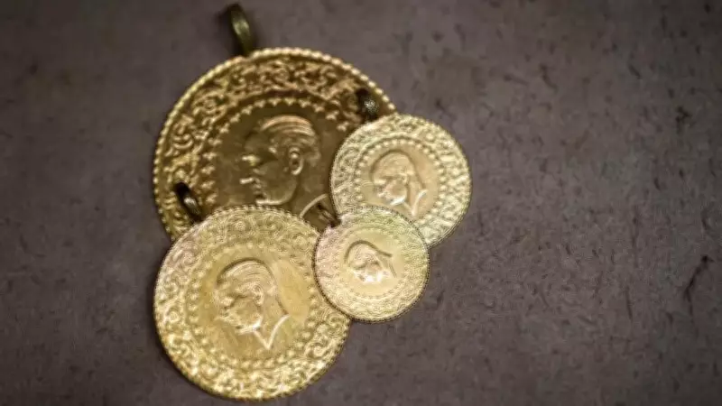 Altın Beklentileri Değişti: Memiş ve Wells Fargo'dan Farklı Tahminler